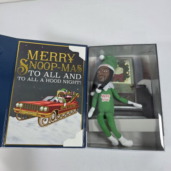 Brand New Snoop On The Stoop A Hood Tradition Green Plush Doll 2025 Edition 10.5 - Picture 3 of 8